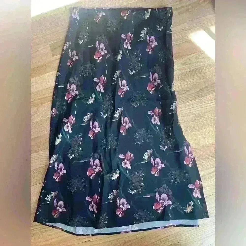 NWT The Layton Midi Slip Skirt in Floral Cupro-Blend Size 10 Sold out on website - Picture 5 of 8